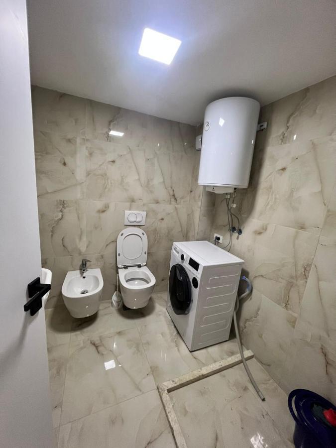 Atrium Apartment Tirana Bagian luar foto